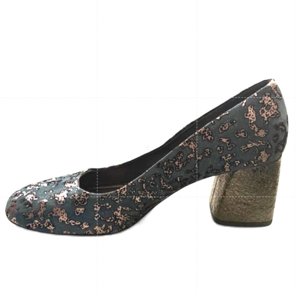 Firenze Studio Italian Handcrafted Leather Pumps Women's sz. 7